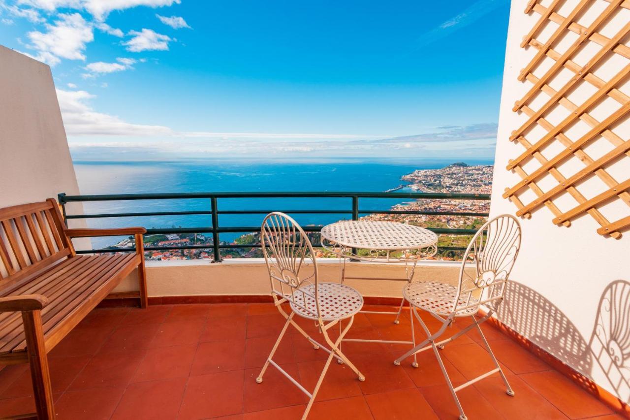 Appartamento Flh Funchal Ocean View With Pool Esterno foto