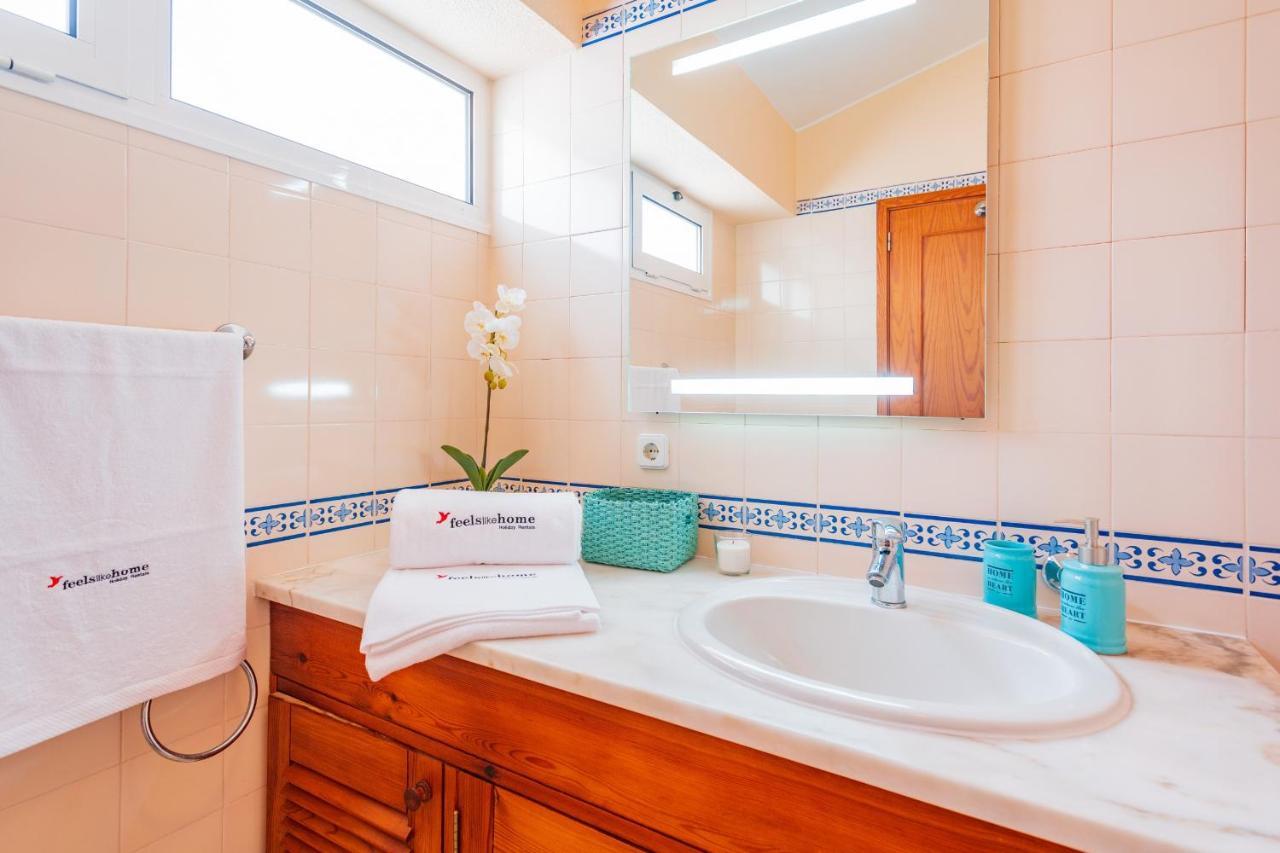 Appartamento Flh Funchal Ocean View With Pool Esterno foto